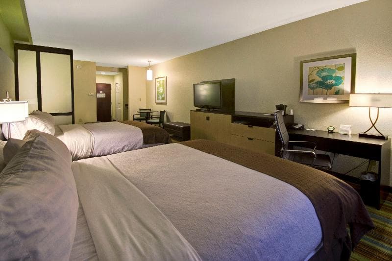 Holiday Inn Christiansburg Blacksburg 2