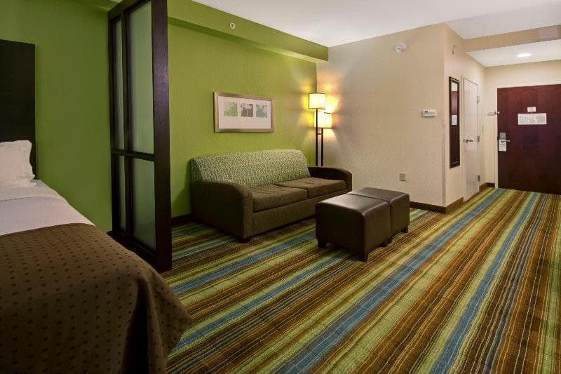 Holiday Inn Christiansburg Blacksburg 4