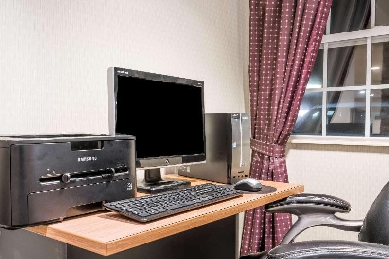 Microtel Inn & Suites by Wyndham Rice Lake 2