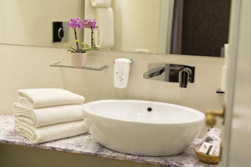 Relais Maddalena Camere In Roma 3