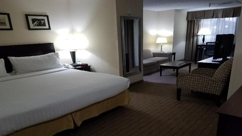 Holiday Inn Express Little Rock-Airport photo 1