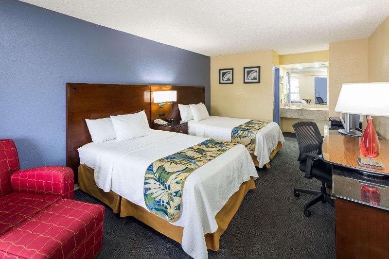 Days Inn By Wyndham Walterboro 2