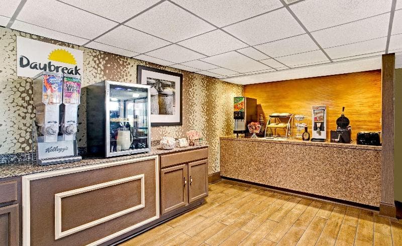Days Inn By Wyndham Wilson 2