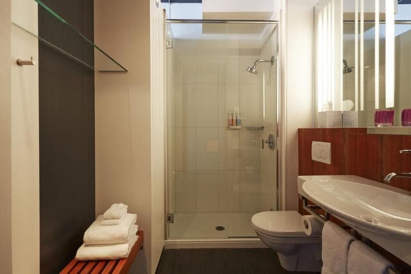 Alt Hotel Quartier Dix30 photo 1