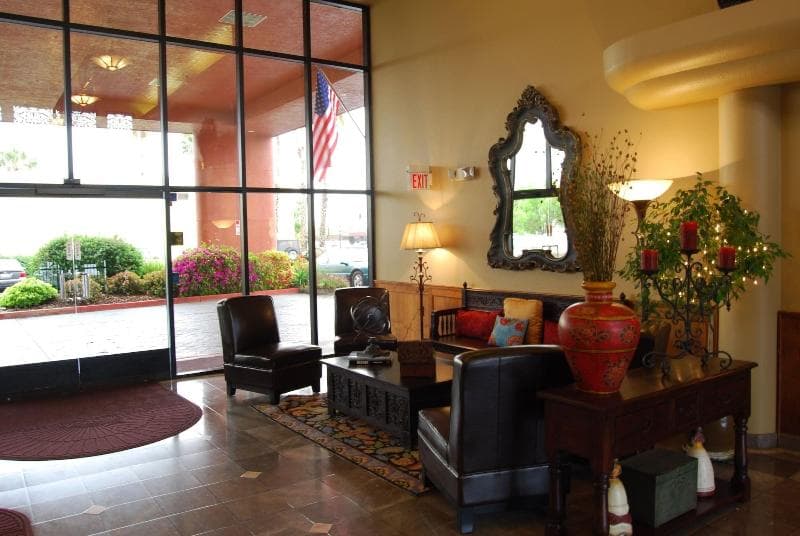 Oxford Suites Redding 5