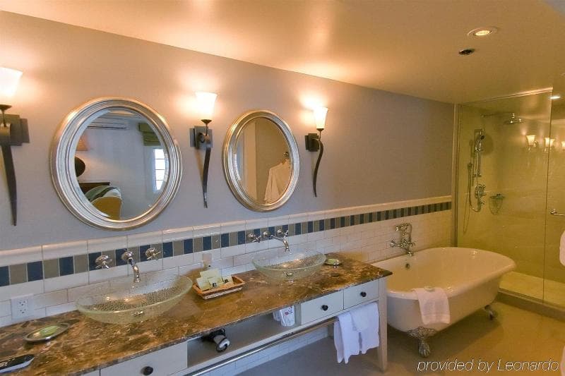Ripplecove Hotel & Spa 3