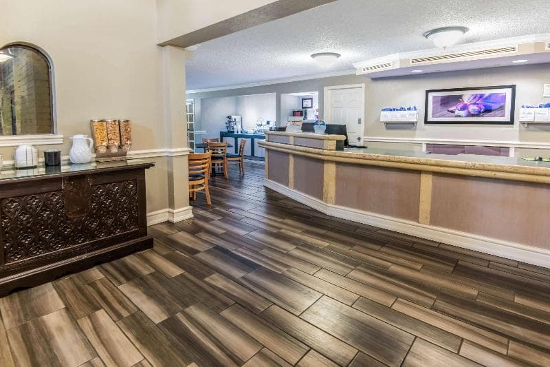 La Quinta Inn by Wyndham San Antonio Vance Jackson 4