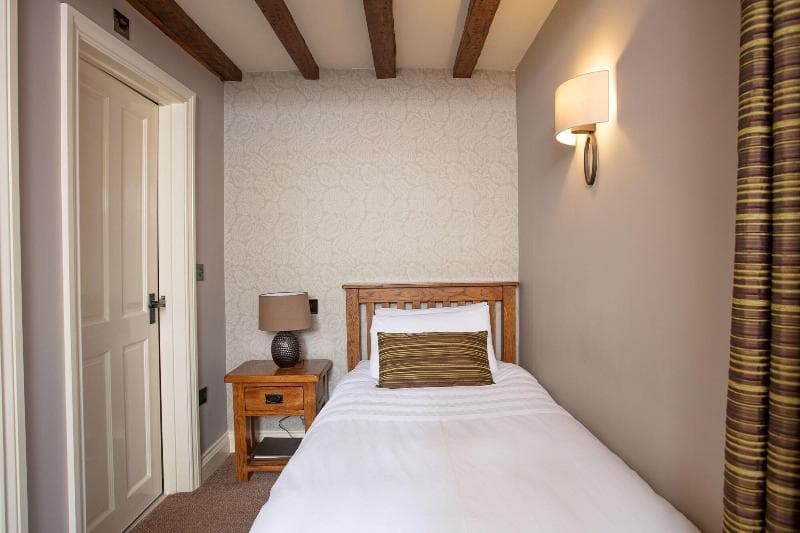 Broom Hall Inn - Hotel 3