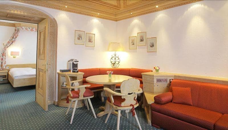 Hotel Steffani 4