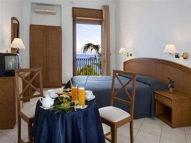 Riviera Lido 4
