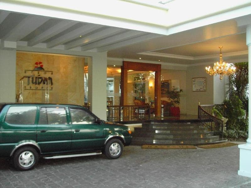 Resor Tuban Tropis main