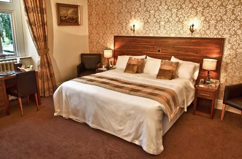 Bagden Hall Hotel 5