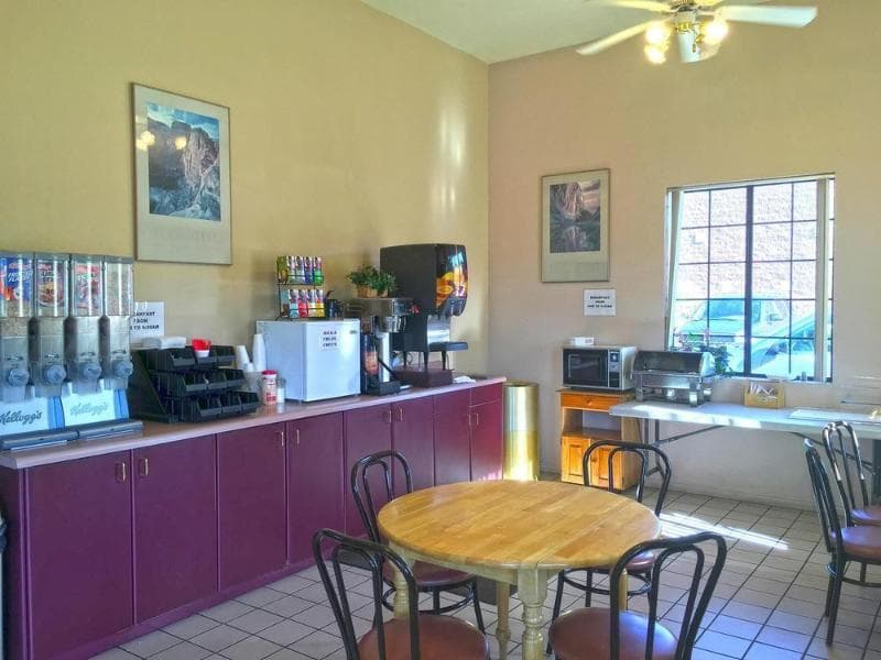 America's Best Inn & Suites St. George photo 1