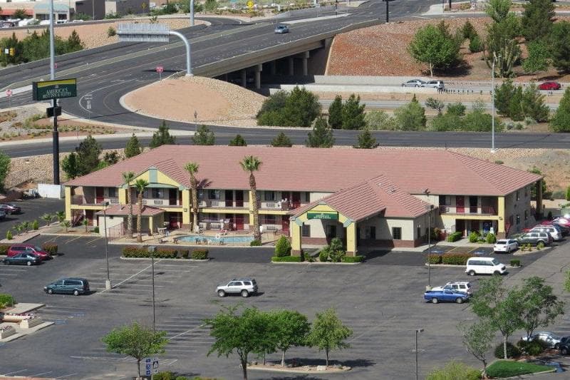 America's Best Inn & Suites St. George 2