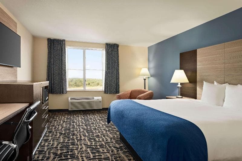 Baymont by Wyndham Ft. Leonard/Saint Robert 4