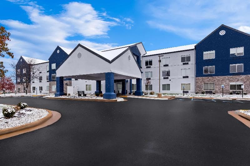 Surestay Plus By Best Western Fenton photo 1