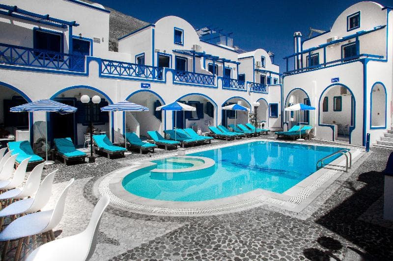 Roula Villa Studios & Apartments 5