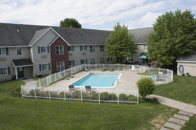 Cresthill Suites Syracuse 4