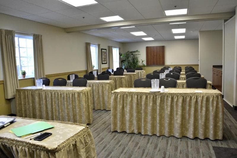 Cresthill Suites Syracuse 5