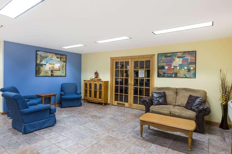 Days Inn by Wyndham Sioux City 5