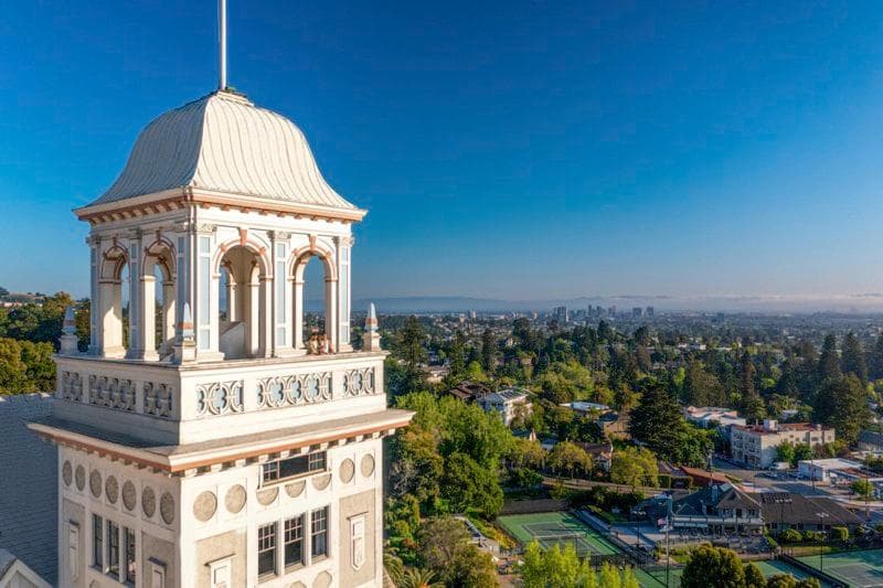 Claremont Club And Spa - A Fairmont Hotel photo 1