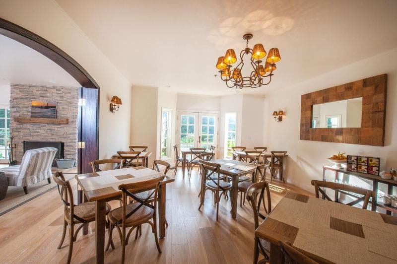 Seal Cove Inn 3