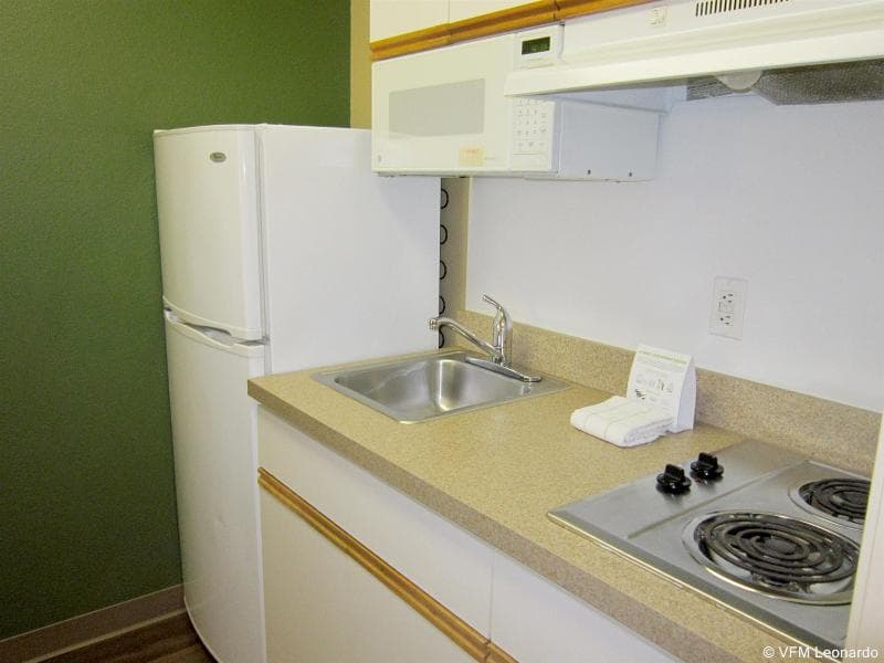 Extended Stay America Seattle Bellevue Factoria 5
