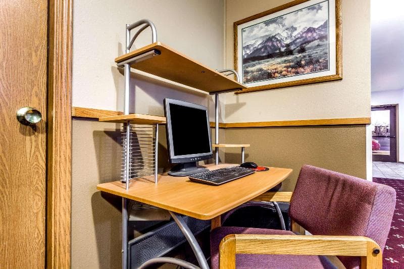 Days Inn By Wyndham Ellensburg Conference Center photo 1