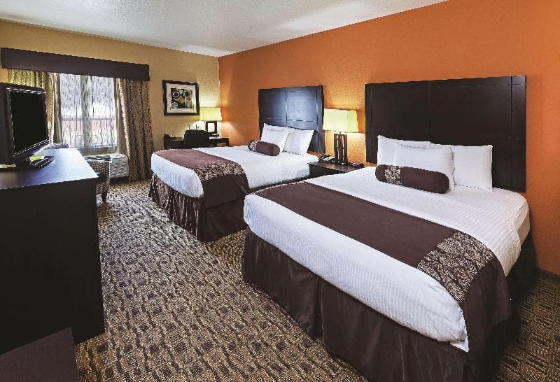 La Quinta Inn & Suites by Wyndham Searcy 4