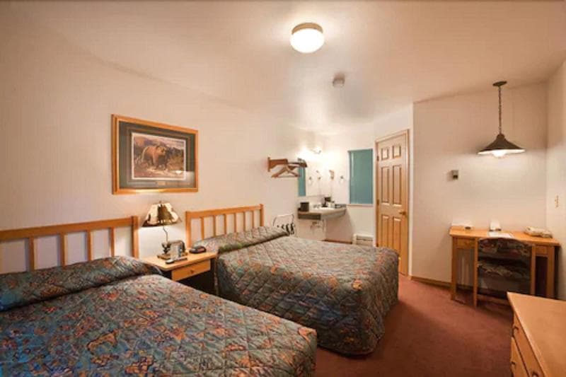 Harborview Inn photo 1