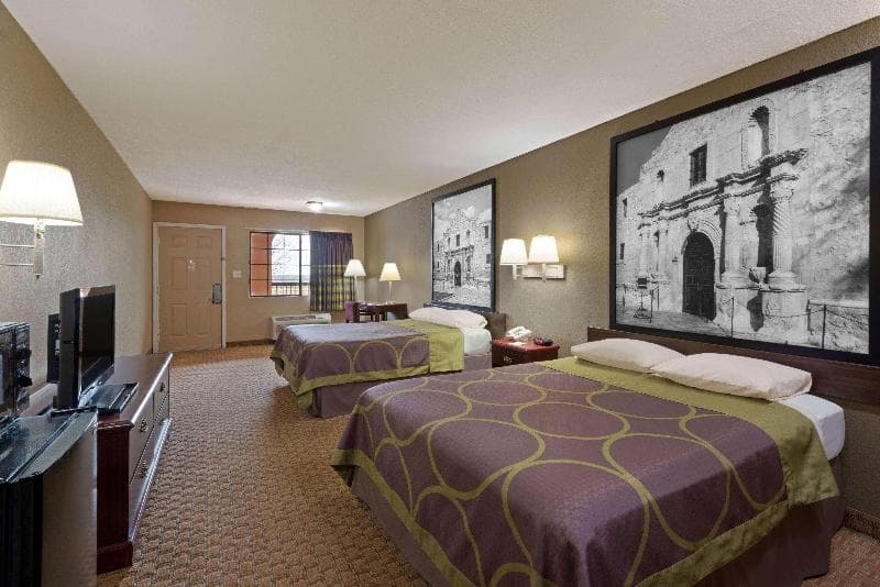 Super 8 By Wyndham San Antonio/Riverwalk Area 4