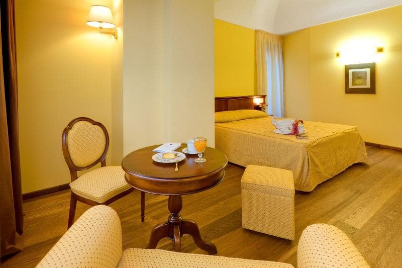 La Plumeria Hotel 4