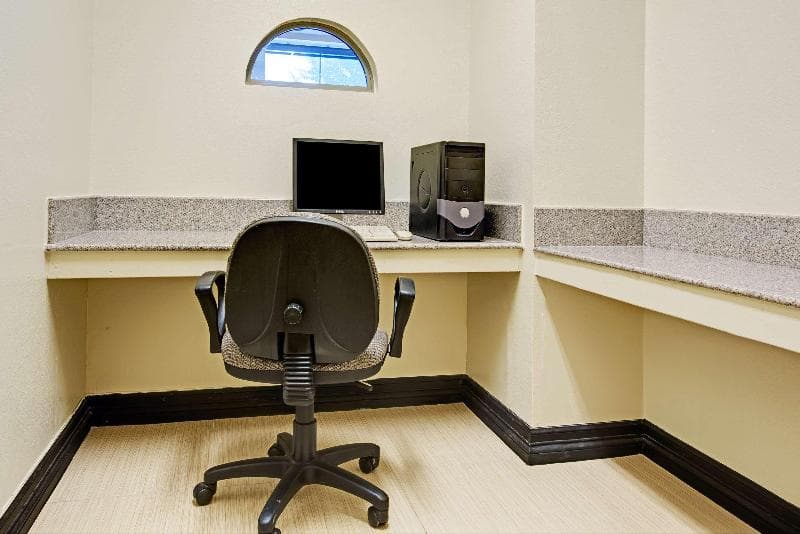 SureStay Plus Hotel by Best Western San Antonio Airport main