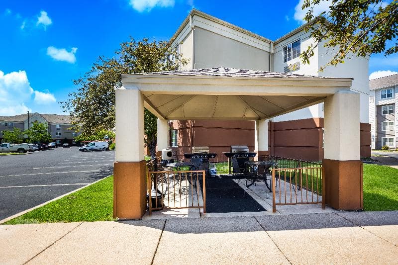 Sonesta Simply Suites St Louis Earth Cty 3