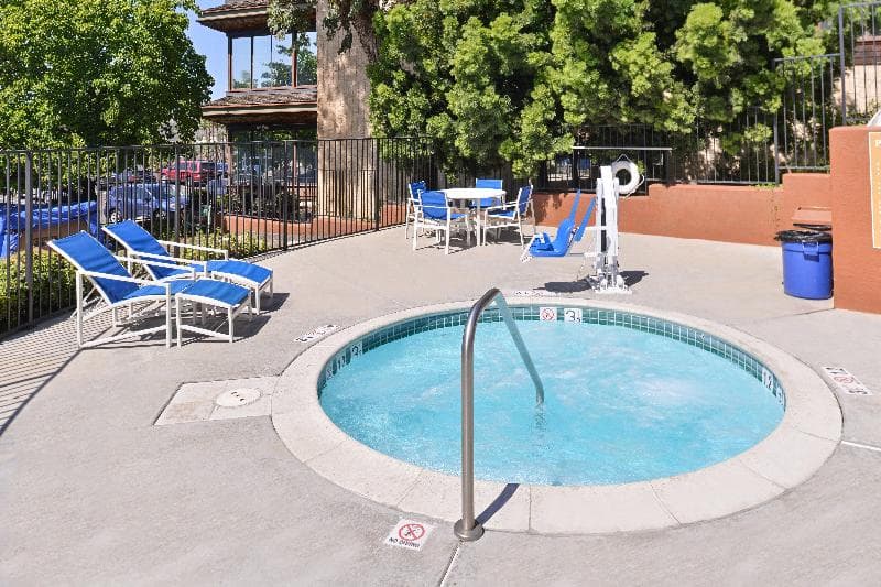 Candlewood Suites San Diego 5