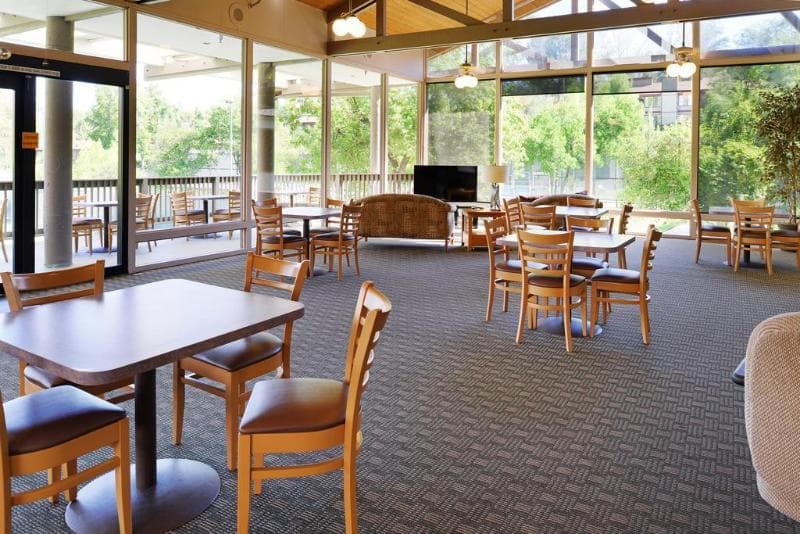 Riviera Oaks Resort And Racquet Club 4