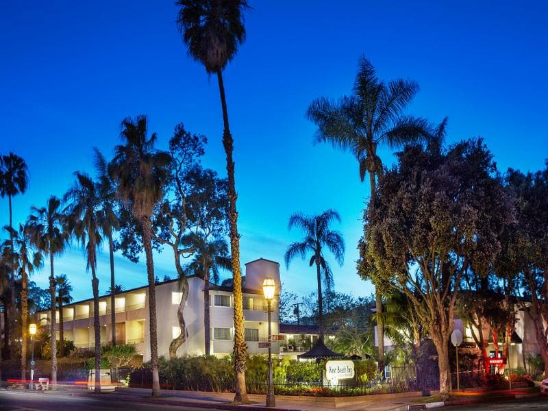 West Beach Inn photo 1