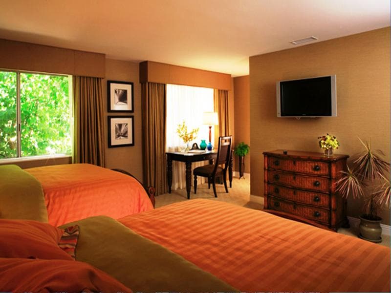West Beach Inn 5