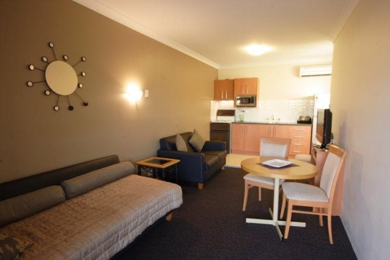 Narellan Motor Inn 5
