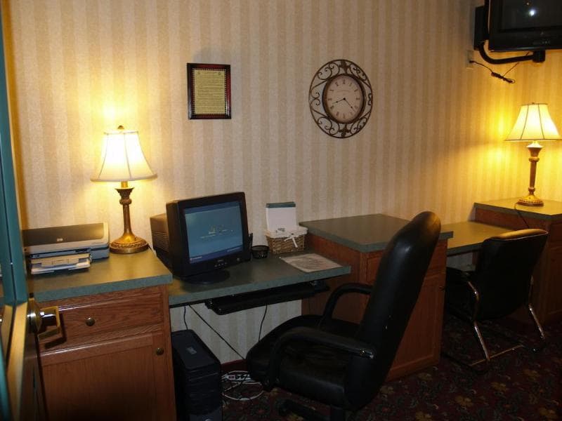 Country Inn & Suites By Radisson, St. Charles, Mo 4