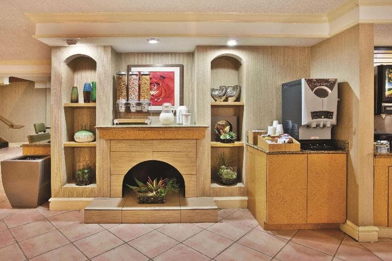 La Quinta Inn Savannah Midtown 2