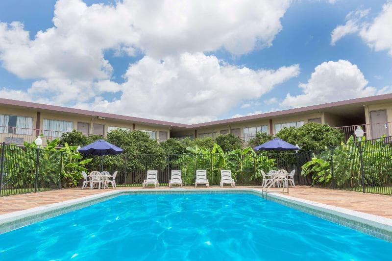 Travelodge by Wyndham Shreveport 5