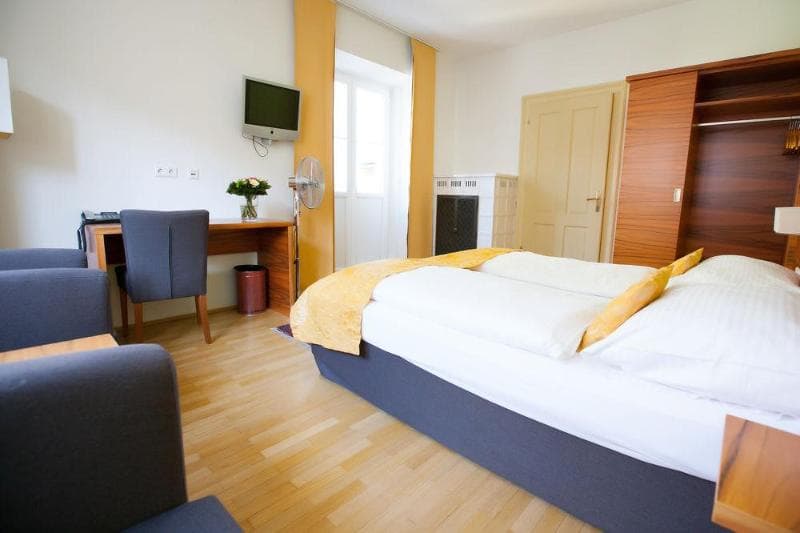 Hotel Jedermann 4
