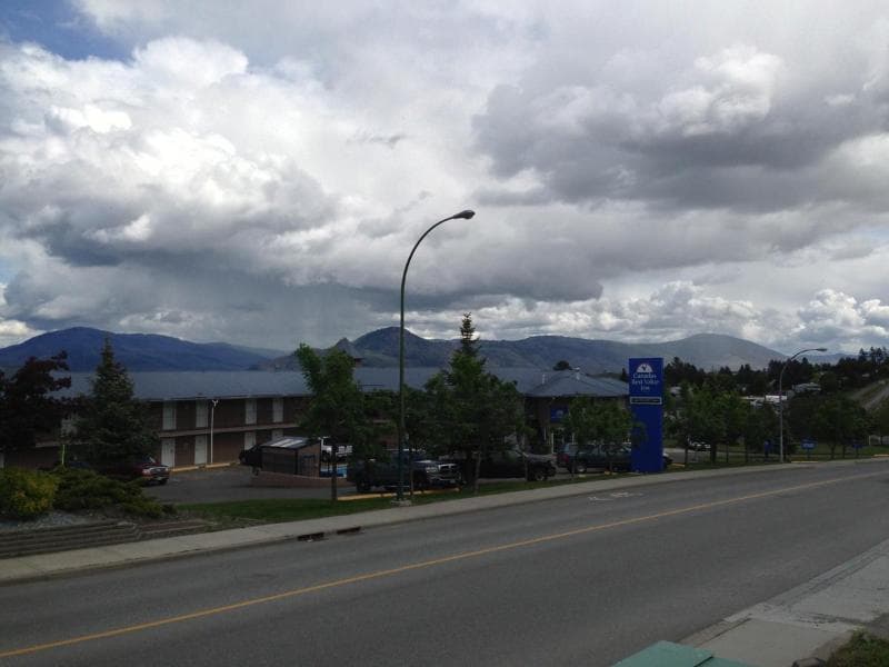 Rodeway Inn & Suites 2