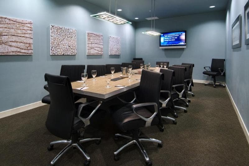 Oxford Suites Silverdale 3