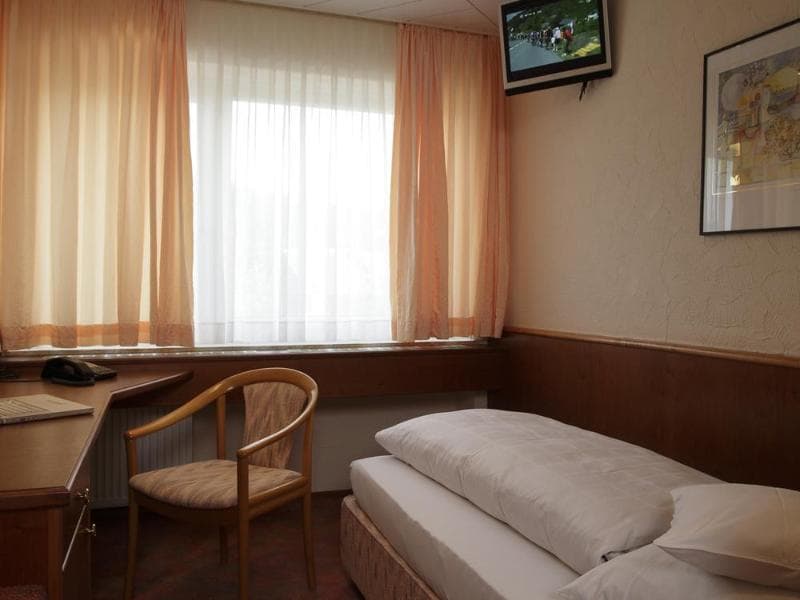 Badhotel Stauferland 3