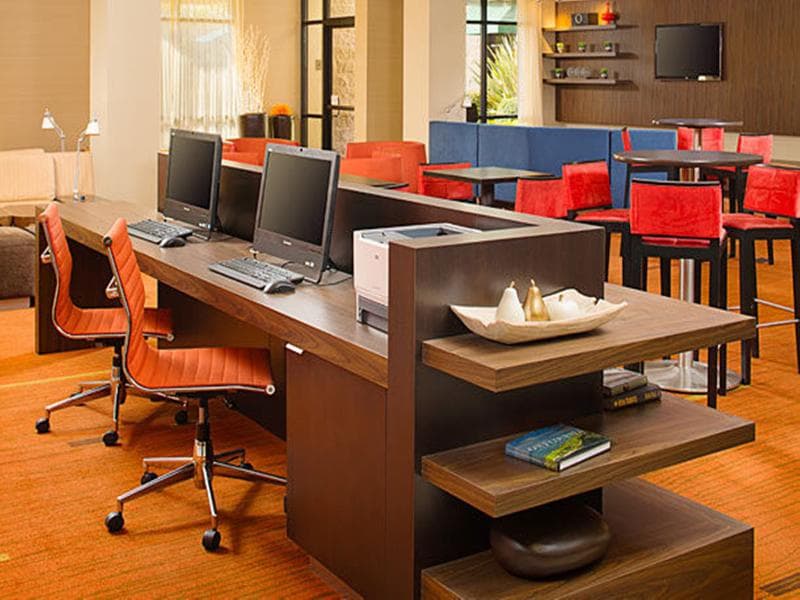 Courtyard By Marriott Sacramento Midtown 3