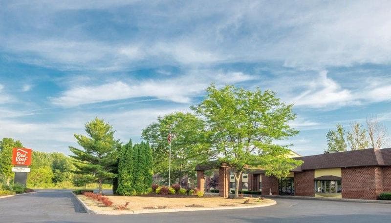 Riverside Inn Fulton 4