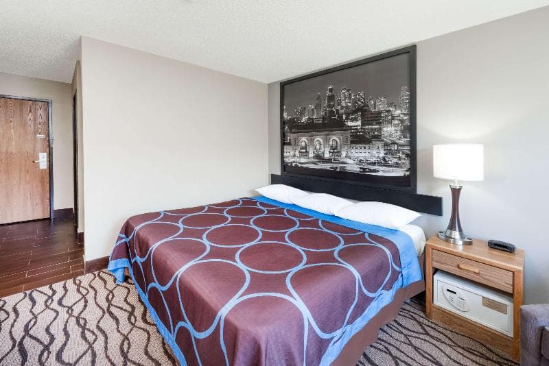 Super 8 By Wyndham West Plains 3