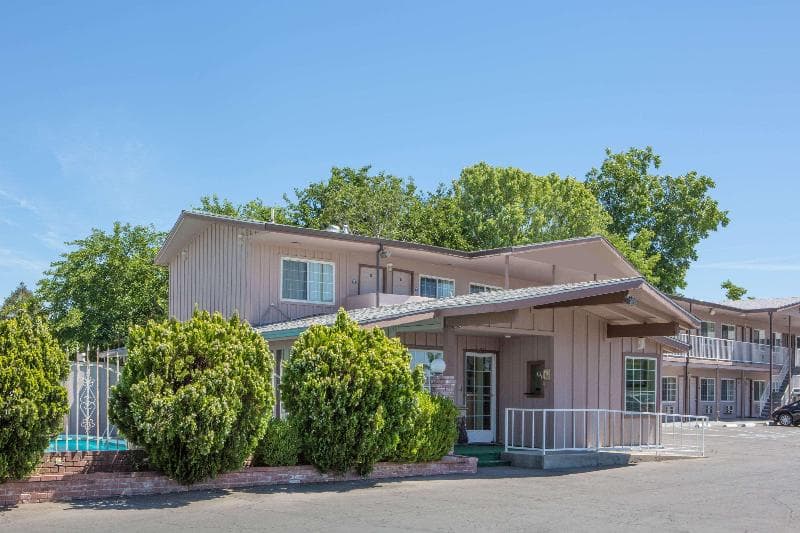 Days Inn By Wyndham Oroville 5